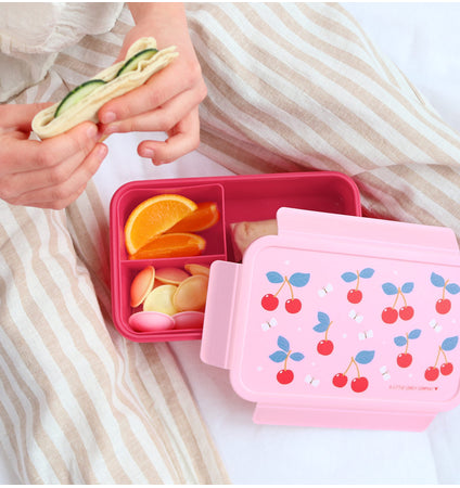 Bento lunch box: Kersen